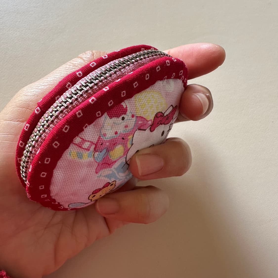 키티 에어팟 파우치 / 키링 / 동전지갑 / 작은파우치  상품이미지4