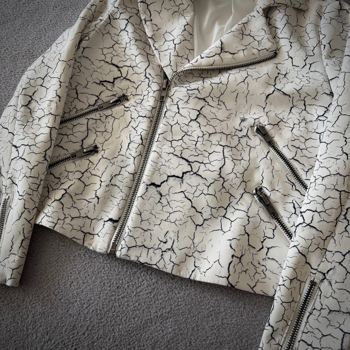 Vintage crack detail jacket 상품이미지3