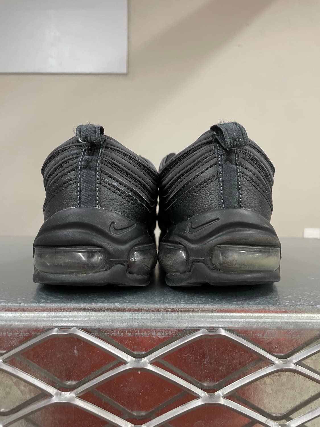 나이키 에어맥스 97 트리플 블랙 275 상품이미지3