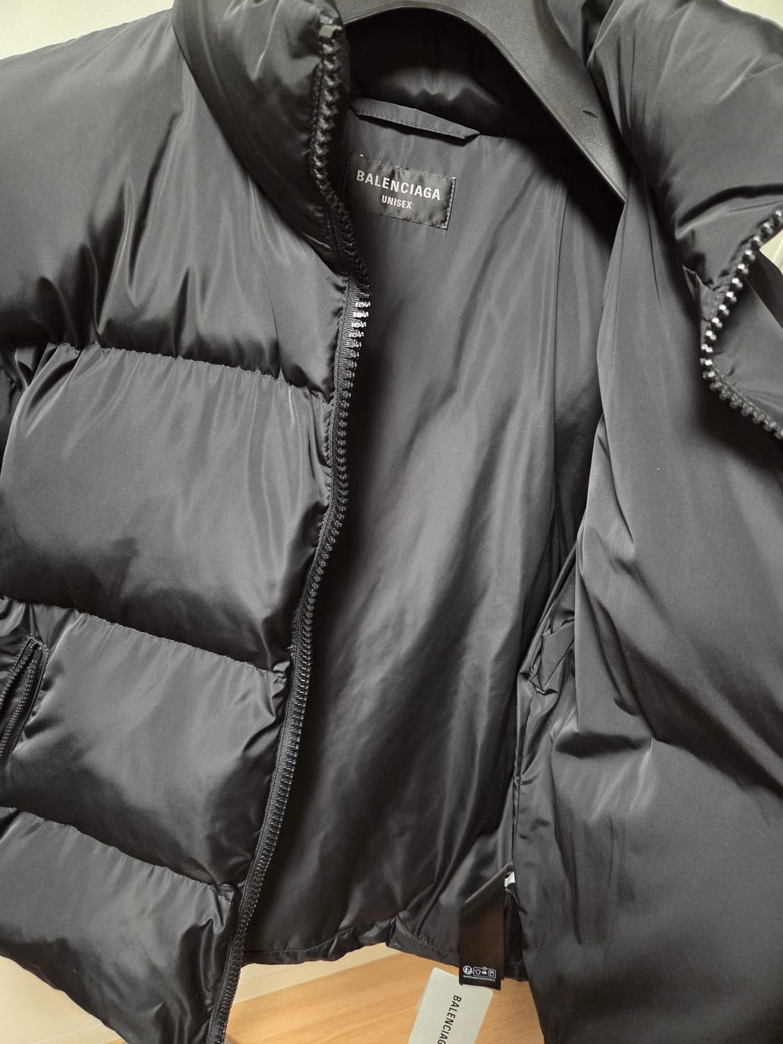 발렌시아가 유니티 스포츠 아이콘 패딩 상품이미지7