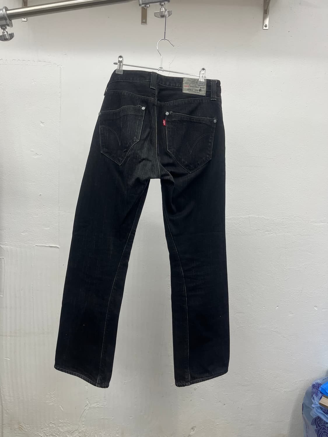 33) LEVIS ENGINERED BLACK JEANS 상품이미지4