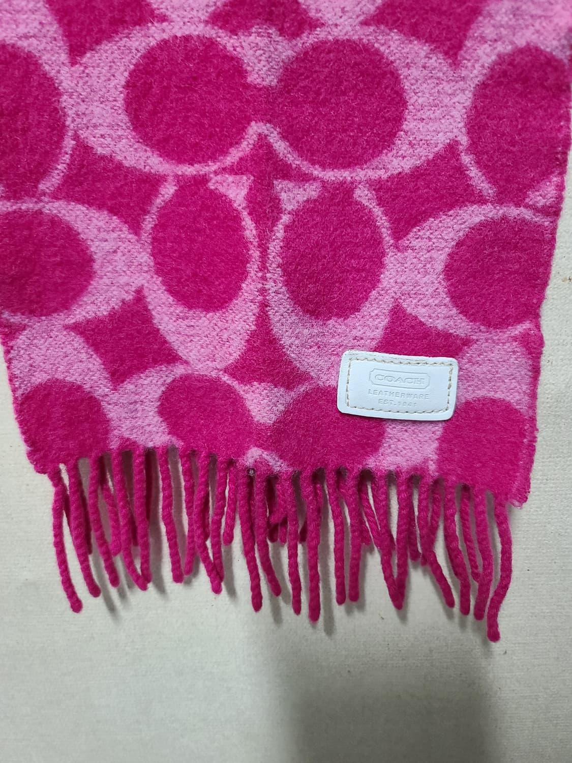 코치 시그니처 패턴 램스울 머플러 상품이미지2