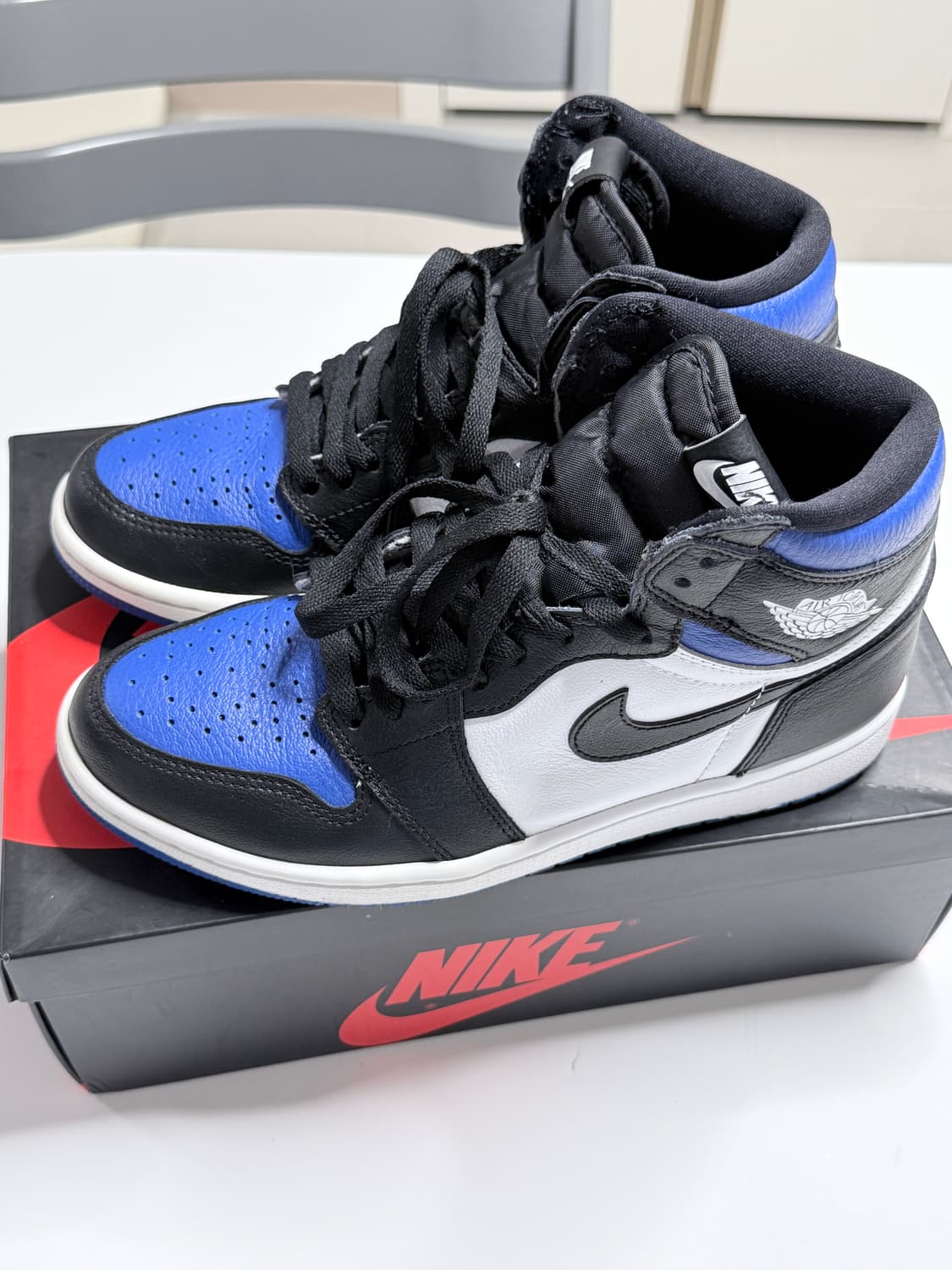 나이키 조던1하이 로얄토 상품이미지2