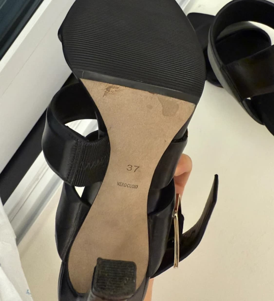 Alexander Wang 알렉산더 왕 블랙 스트랩 힐 37 240 상품이미지4