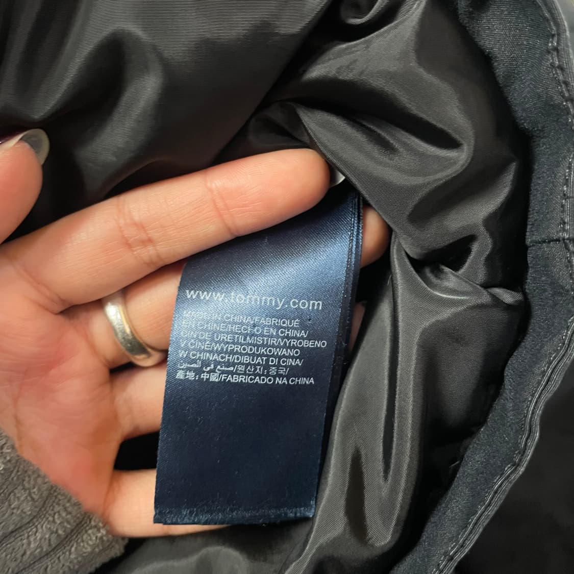 타미힐피거 블랙 멀티 포켓 패딩 L 상품이미지6