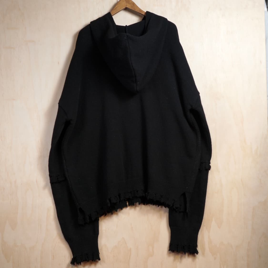 아임낫어휴먼비잉 디스트로이드 후드스웻 상품이미지4