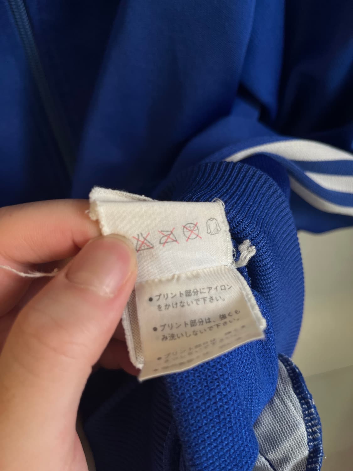 아디다스X데상트 재팬라인 파이어버드 후드져지 상품이미지5