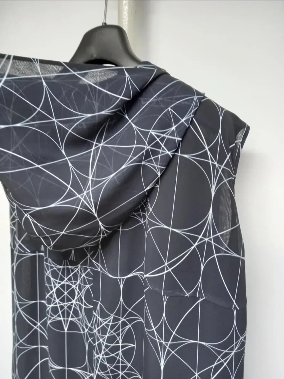 구호 KUHO 쉬폰 롱 후드베스드 55-77 상품이미지6