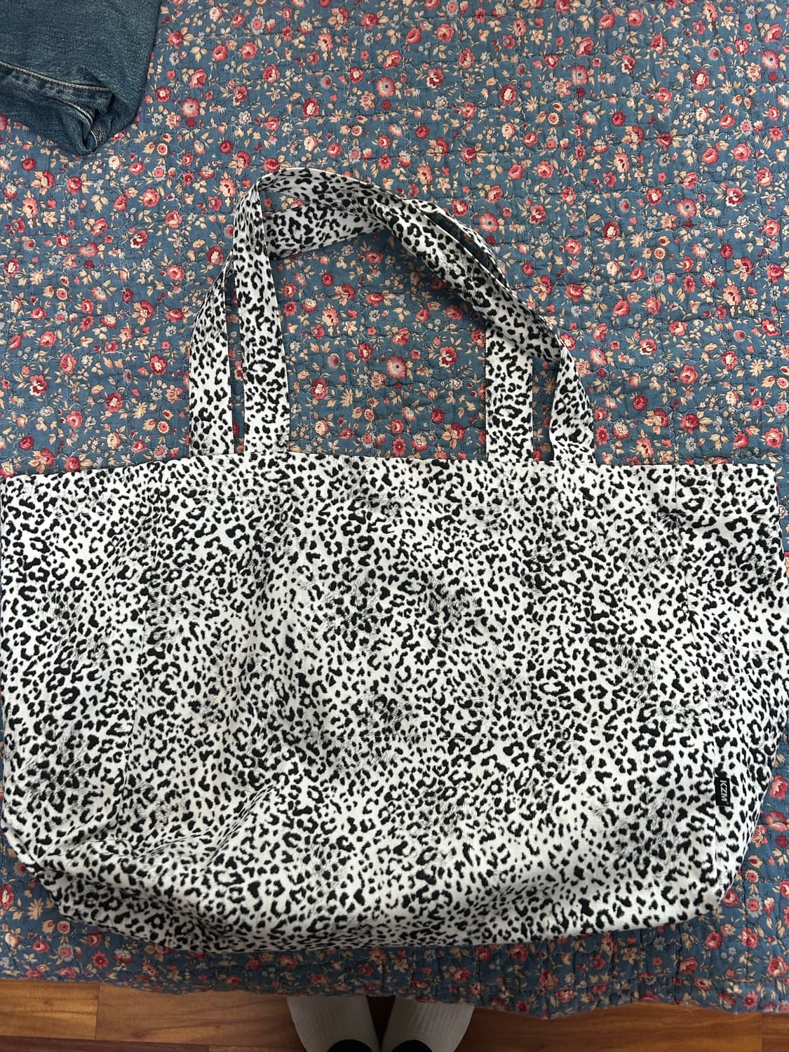 KZM 레오파드 토트백 1회착 상품이미지2