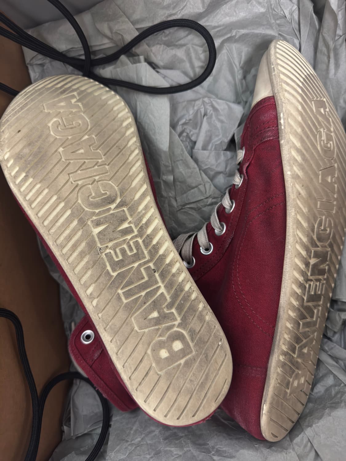 [41] 발렌시아가 파리 울트라 플랫 캔버스 하이탑 스니커즈 레드 상품이미지3