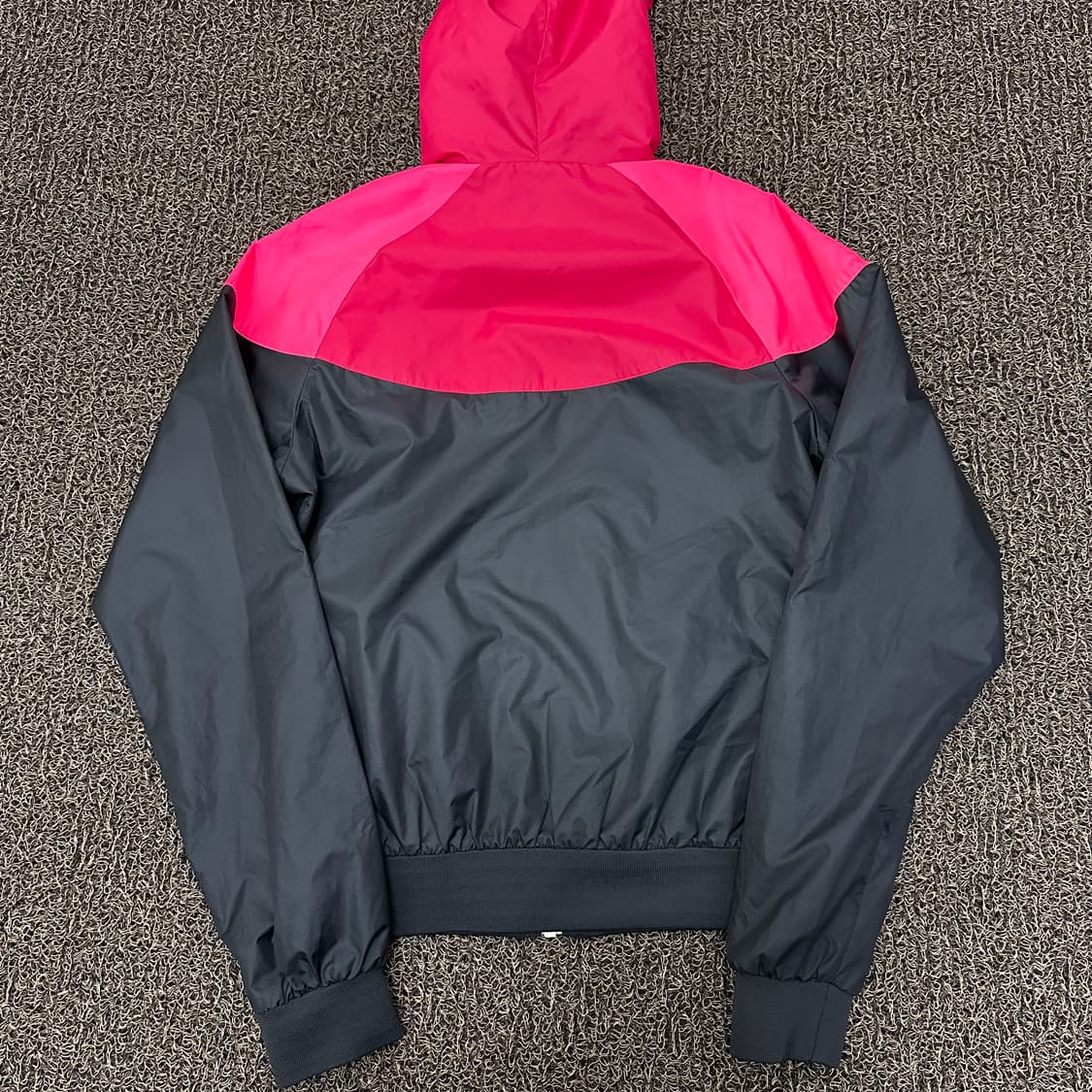 NIKE 나이키 여성 바람막이 자켓 M 상품이미지5