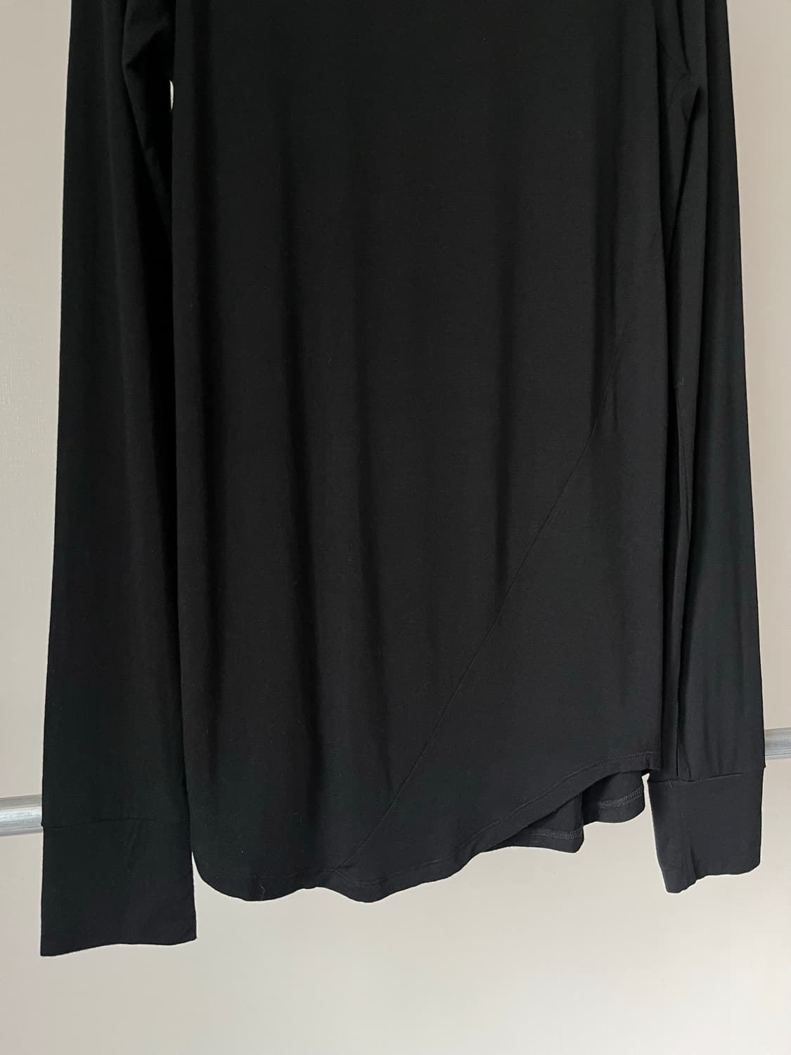 N/07 Asymmetrical Overlock Long Cutsew 상품이미지7