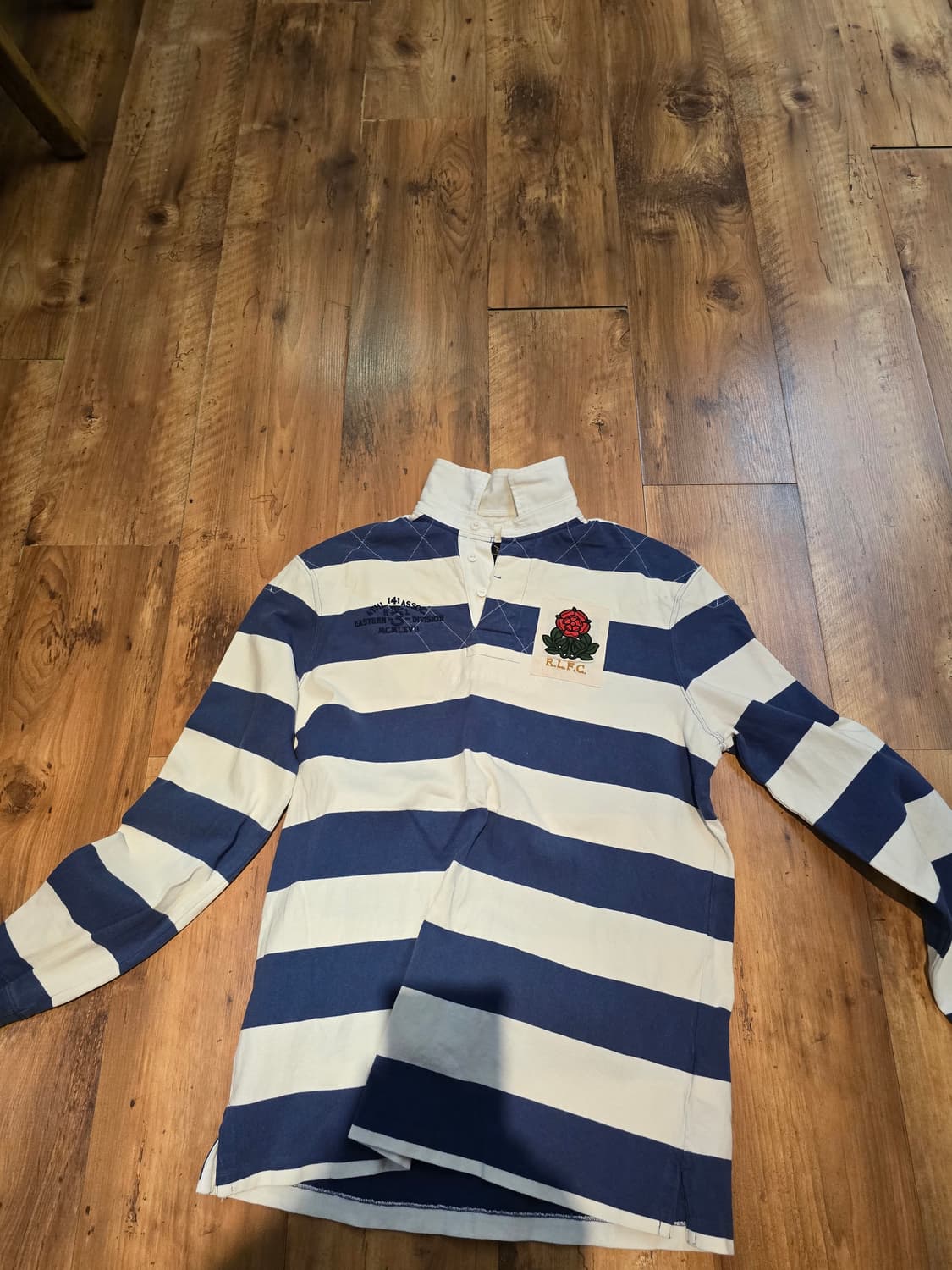 폴로 럭비 셔츠 판매합니다  상품이미지1