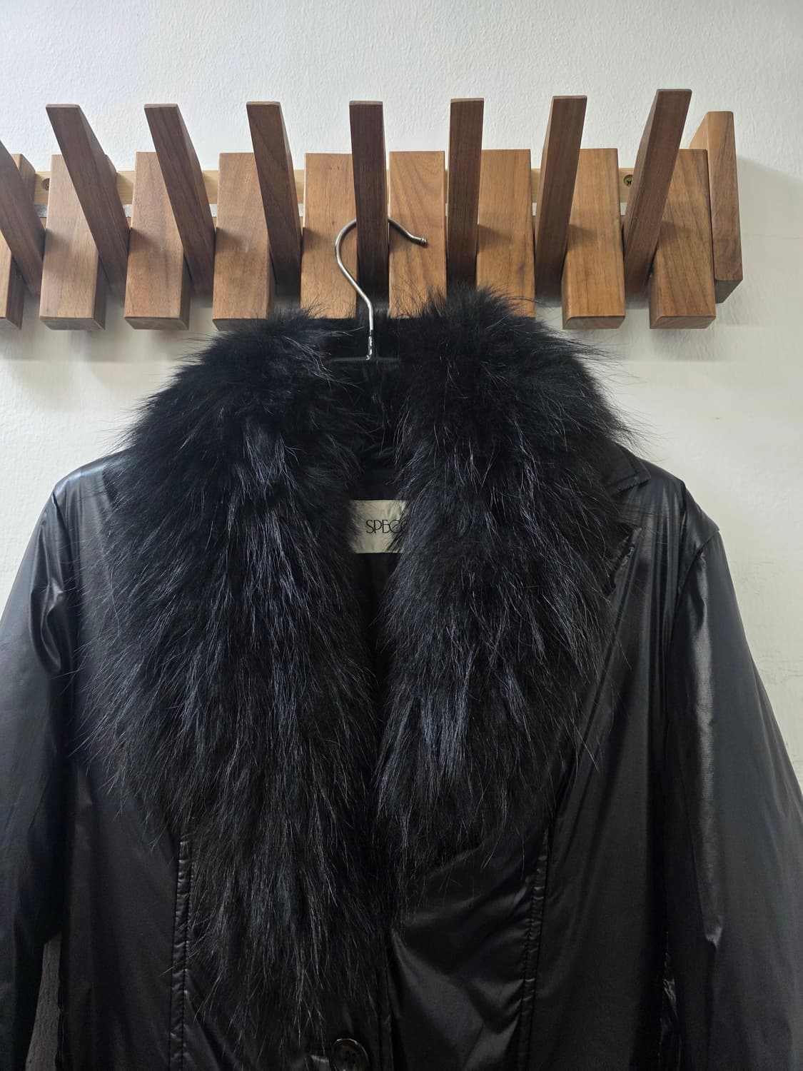 스피치오라쿤퍼블랙코트 상품이미지2