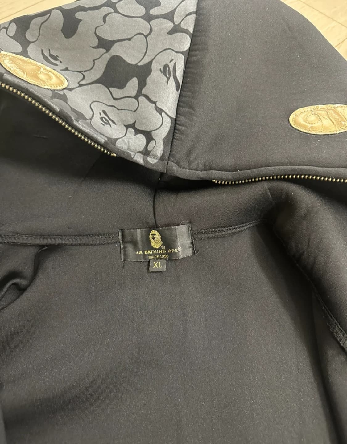 베이프 x 트래비스 스캇 샤크 후드집업 상품이미지2