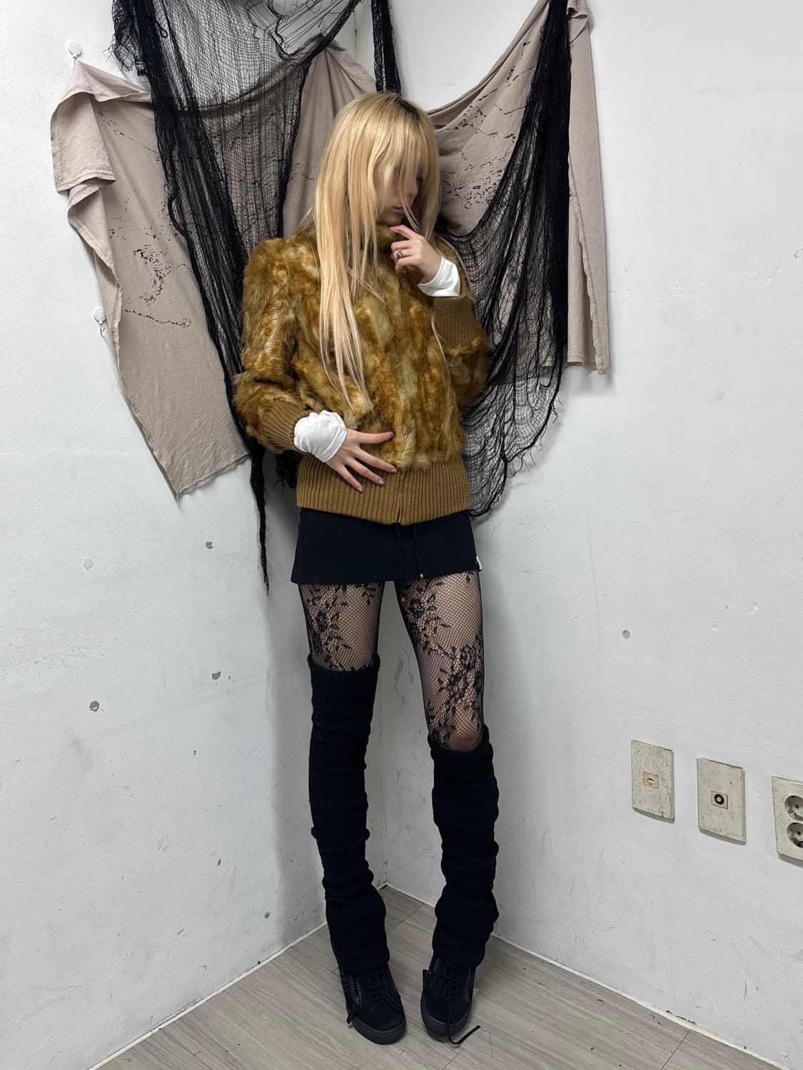 Y2K Brown Fake Fur Zip Up 상품이미지3
