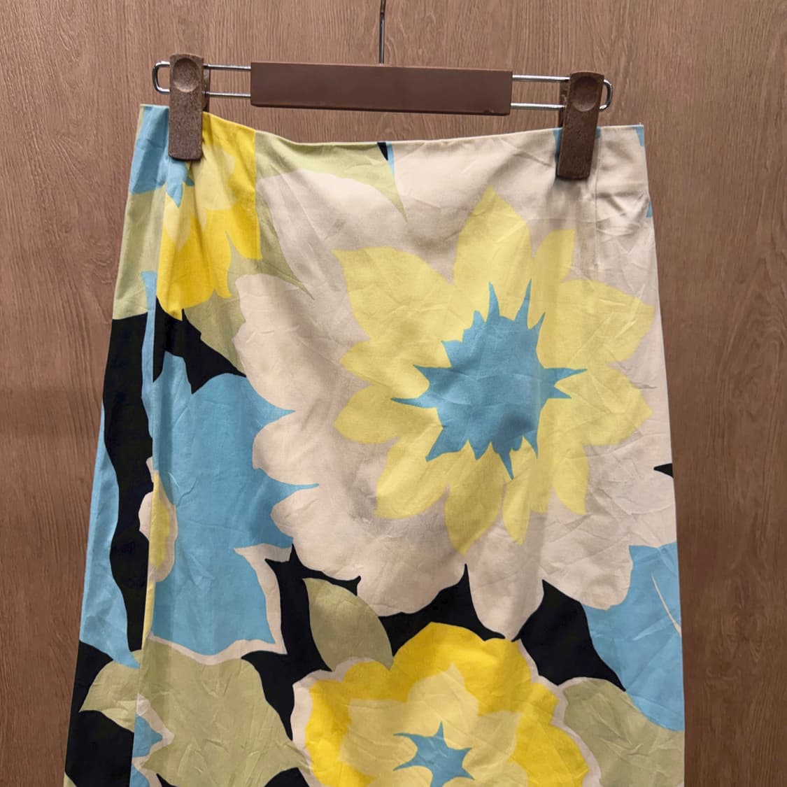 막스마라 위켄드 코튼 미디 스커트 플로럴 패턴 프린팅 A라인 아이보리 상품이미지4