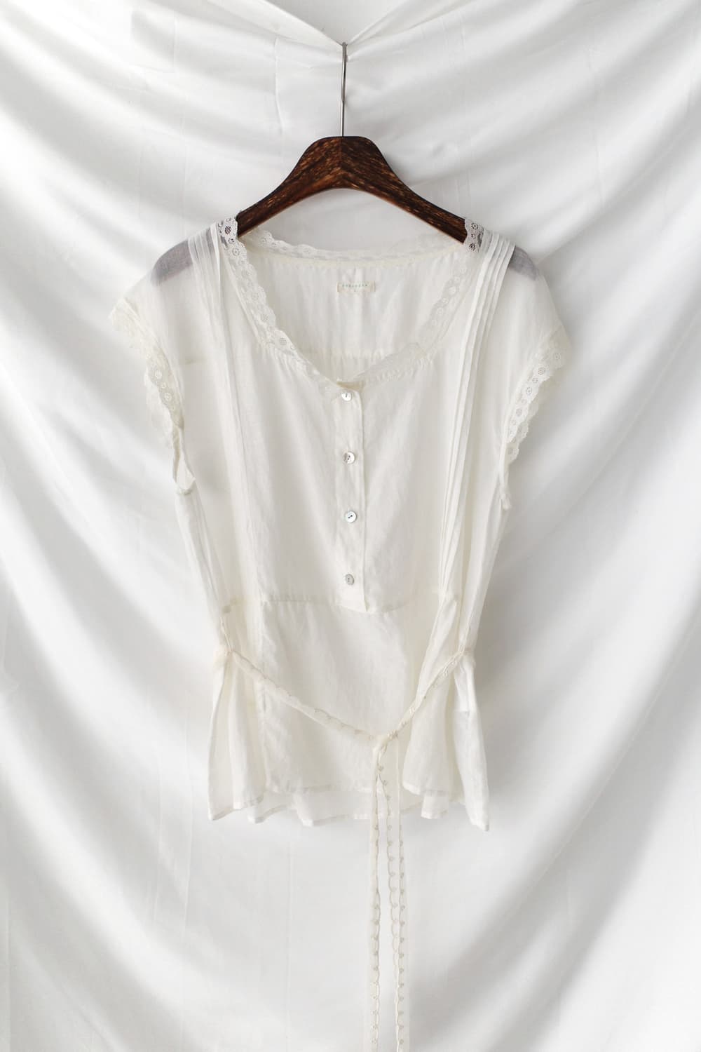 lace half blouse 상품이미지1