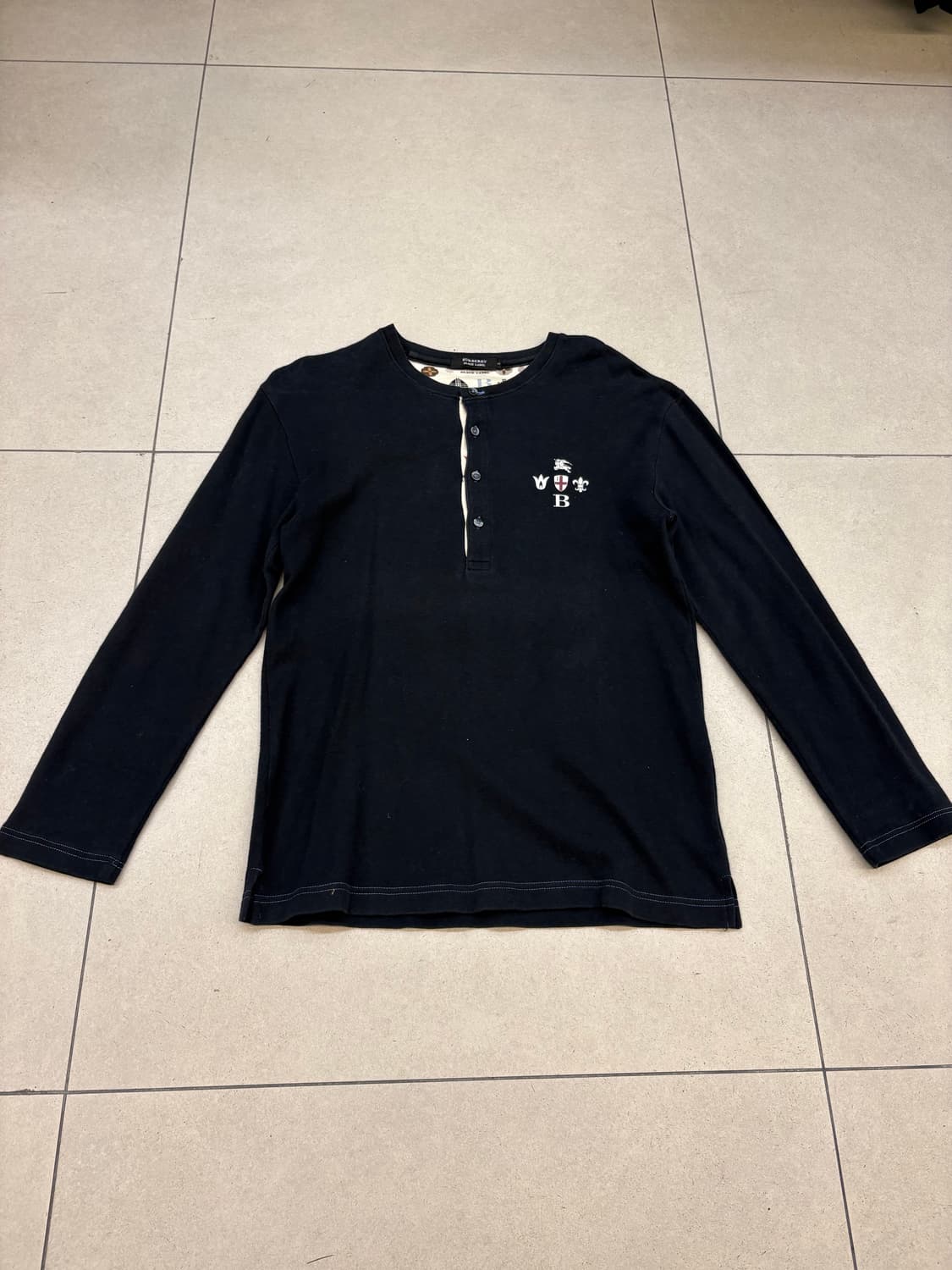 버버리 블랙라벨 헨리넥 롱슬리브  상품이미지3