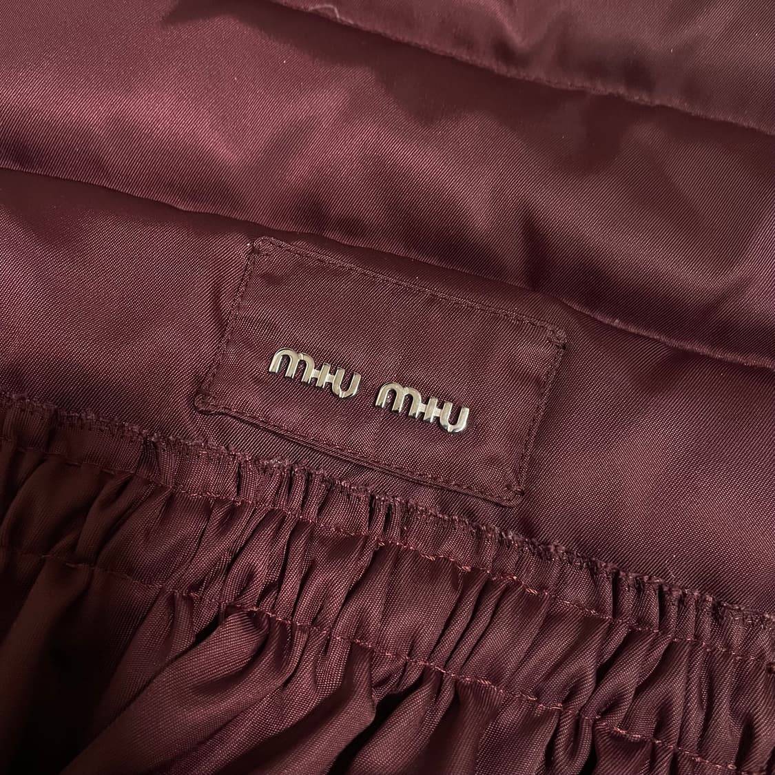 38) 미우미우 버건디 다운 숏 패딩 점퍼 자켓 상품이미지3