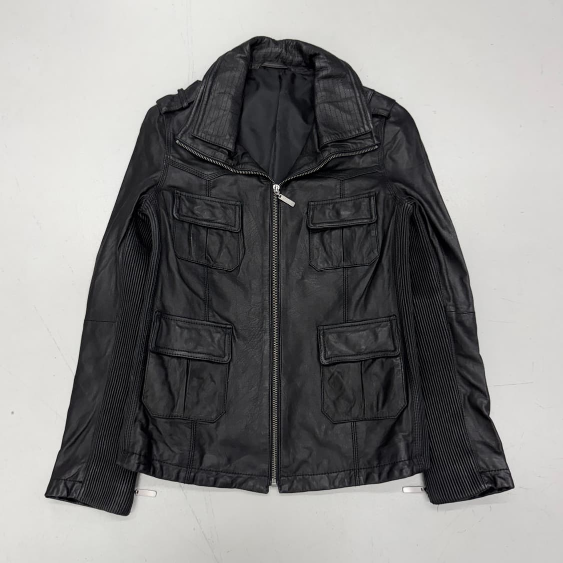 멀티포켓 딱붙 리얼레더 하이넥 바이커 가죽자켓 상품이미지2