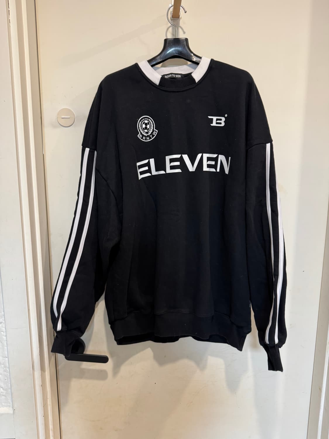 본투윈 일레븐 스웻 셔츠 상품이미지2