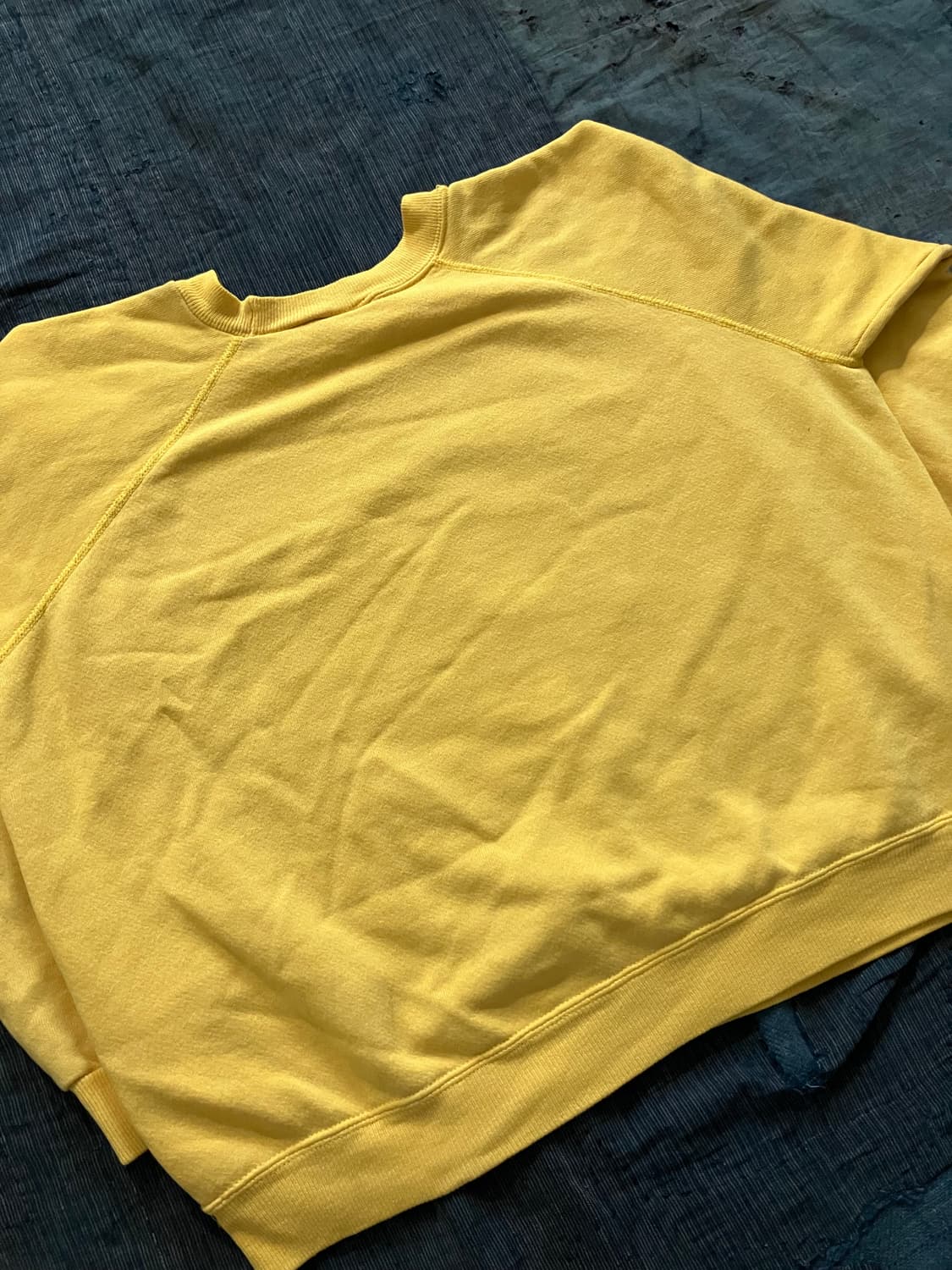 60~70s 오리지널 빈티지 노브랜드 트래쉬드 스웻셔츠 머스타드 옐로우 상품이미지3