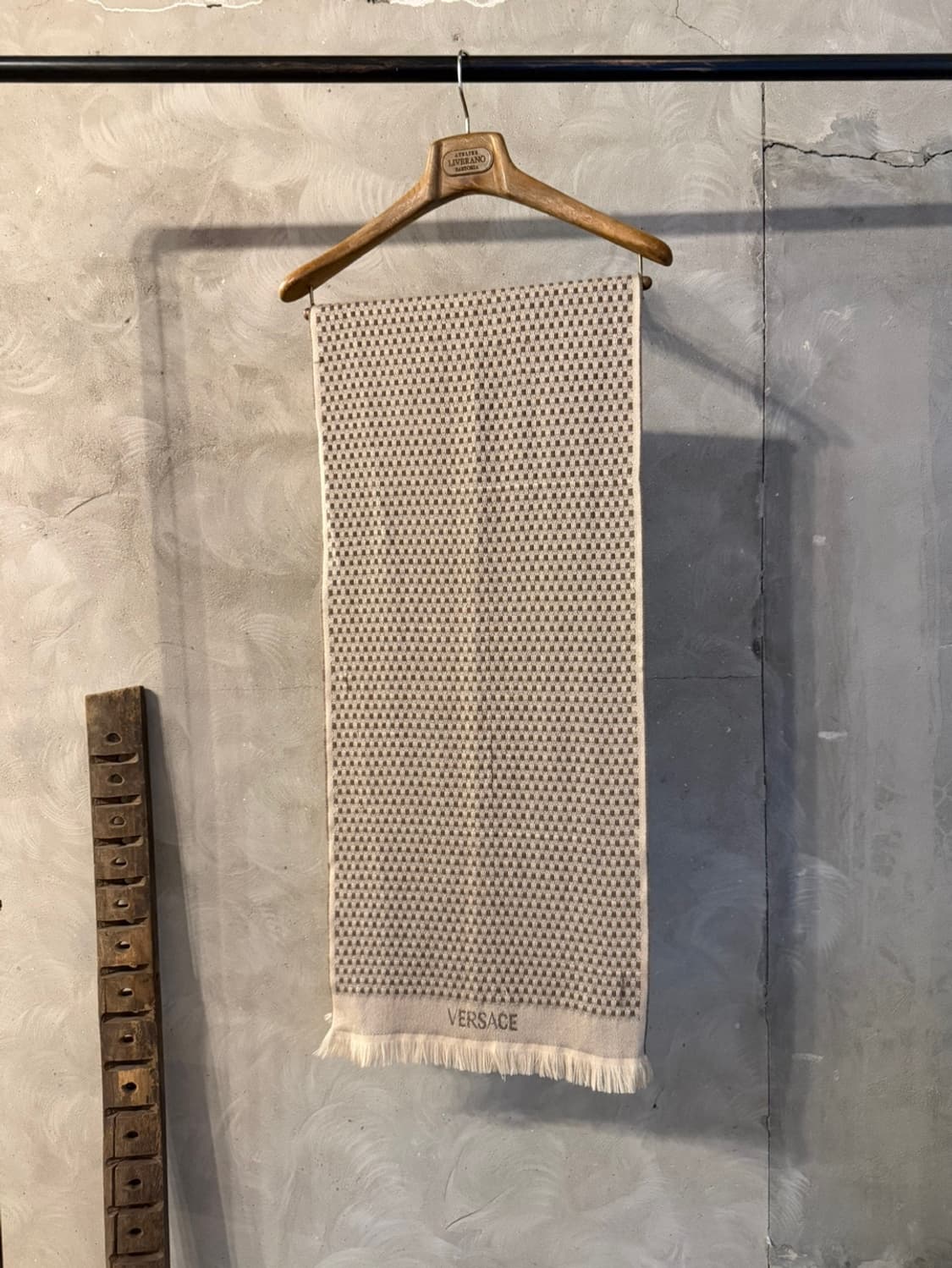 베르사체 머플러 상품이미지1