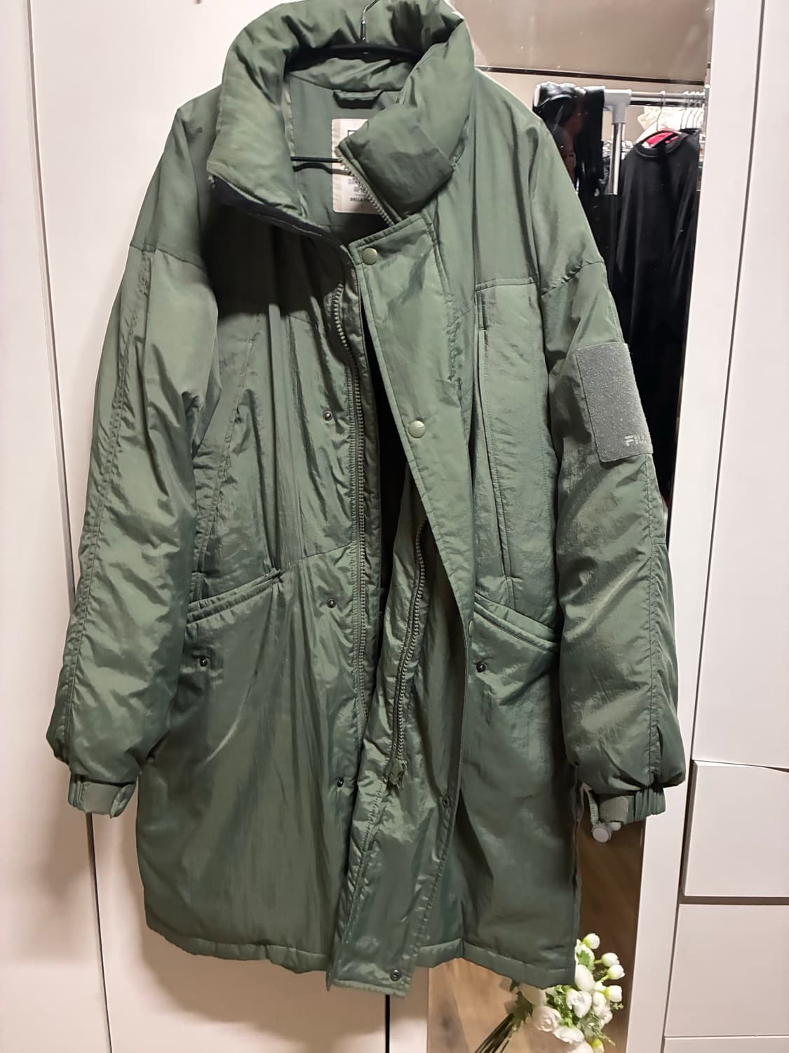 [새상품] 휠라 카키 롱패딩 L 상품이미지9