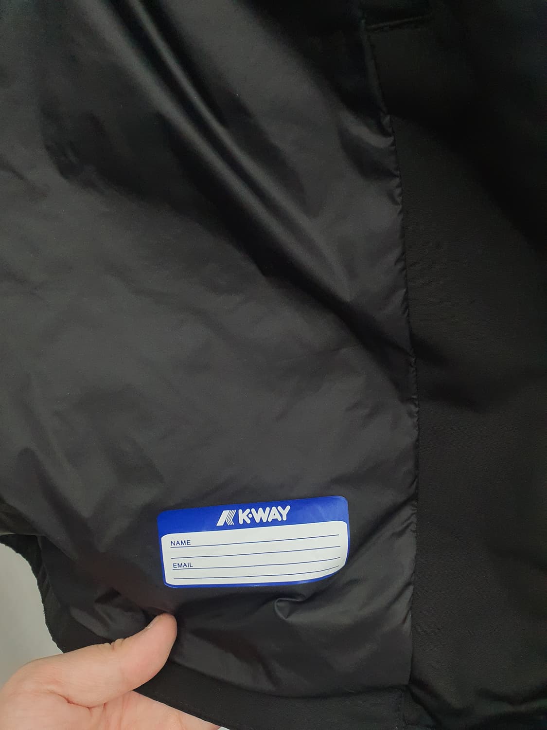 K-Way 블랙 자켓 (남100)
 상품이미지3