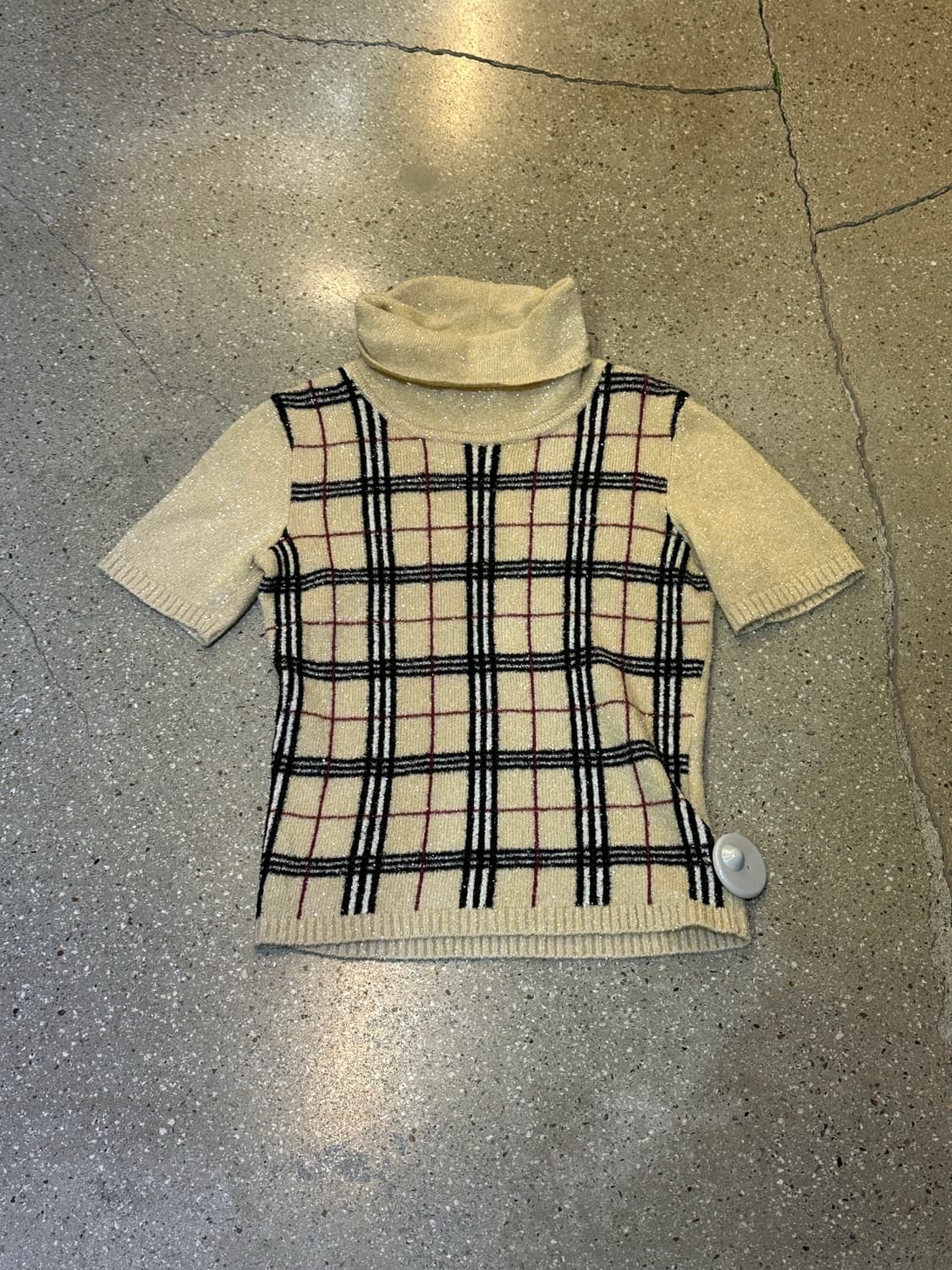 BURBERRY 버버리 노바체크 실버글리터 반팔니트 상품이미지4