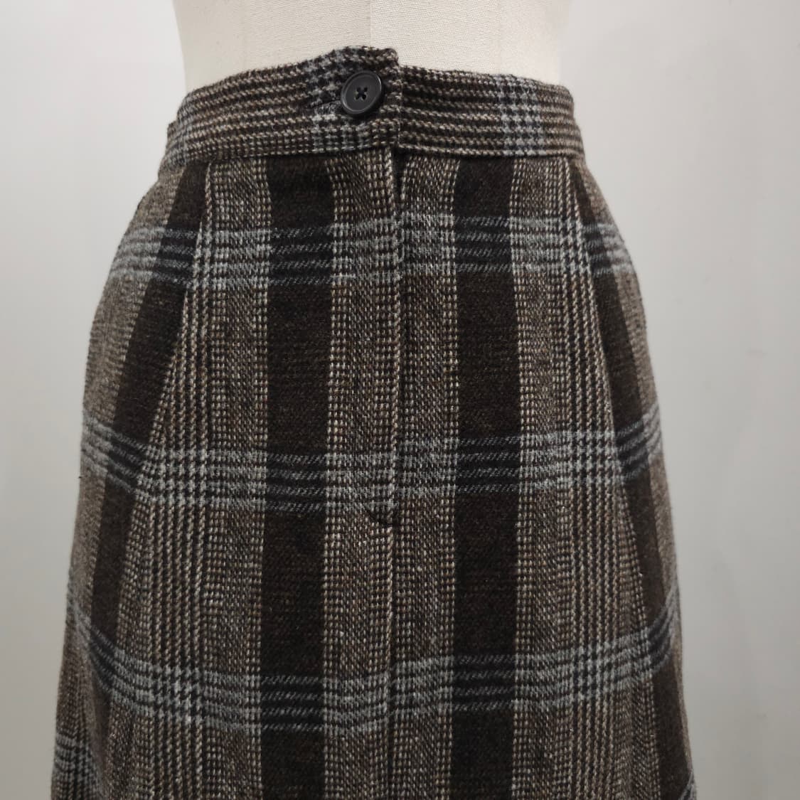 울 체크 앞트임 플레어 스커트 상품이미지3