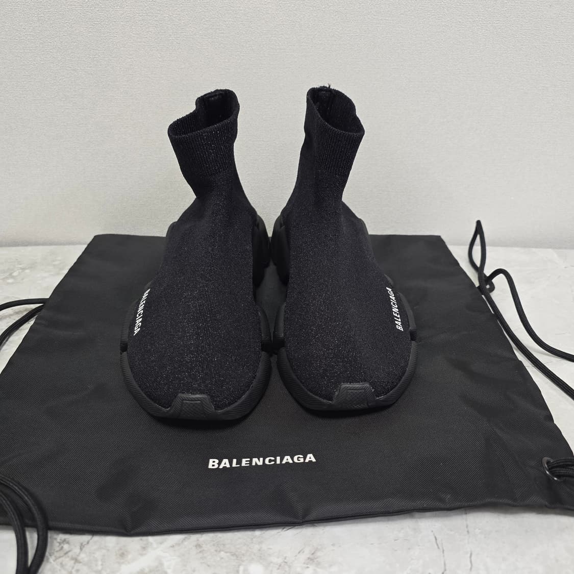 발렌시아가 스피드러너 2.0 스니커즈 신발 38사이즈 250 255 판매 상품이미지2