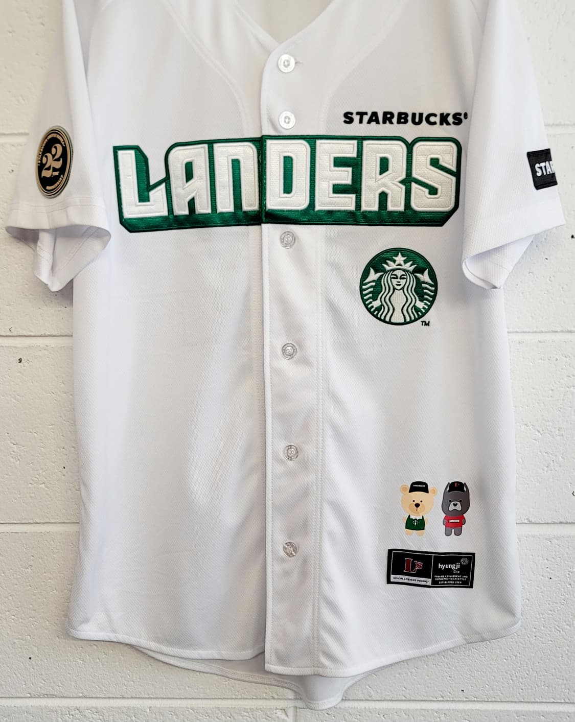 [95.M]SSG랜더스 X 스타벅스 22주년 기념 콜라보 져지(유니폼) 상품이미지4