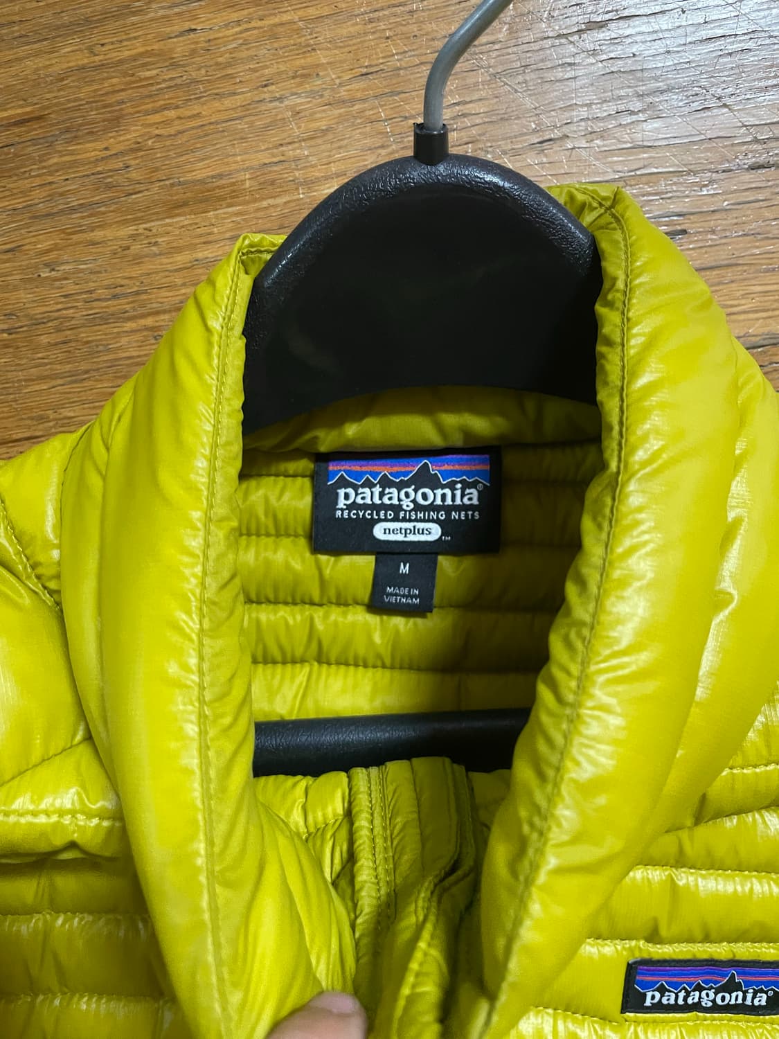 파타고니아 경량 패딩 라임 m 상품이미지5
