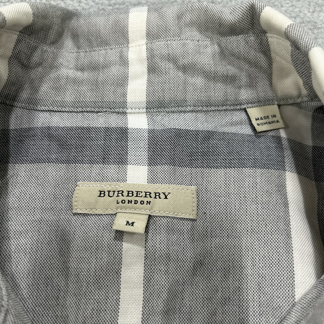 버버리 리얼 정품 백화점 택 체크 셔츠 그레이 s 상품이미지2
