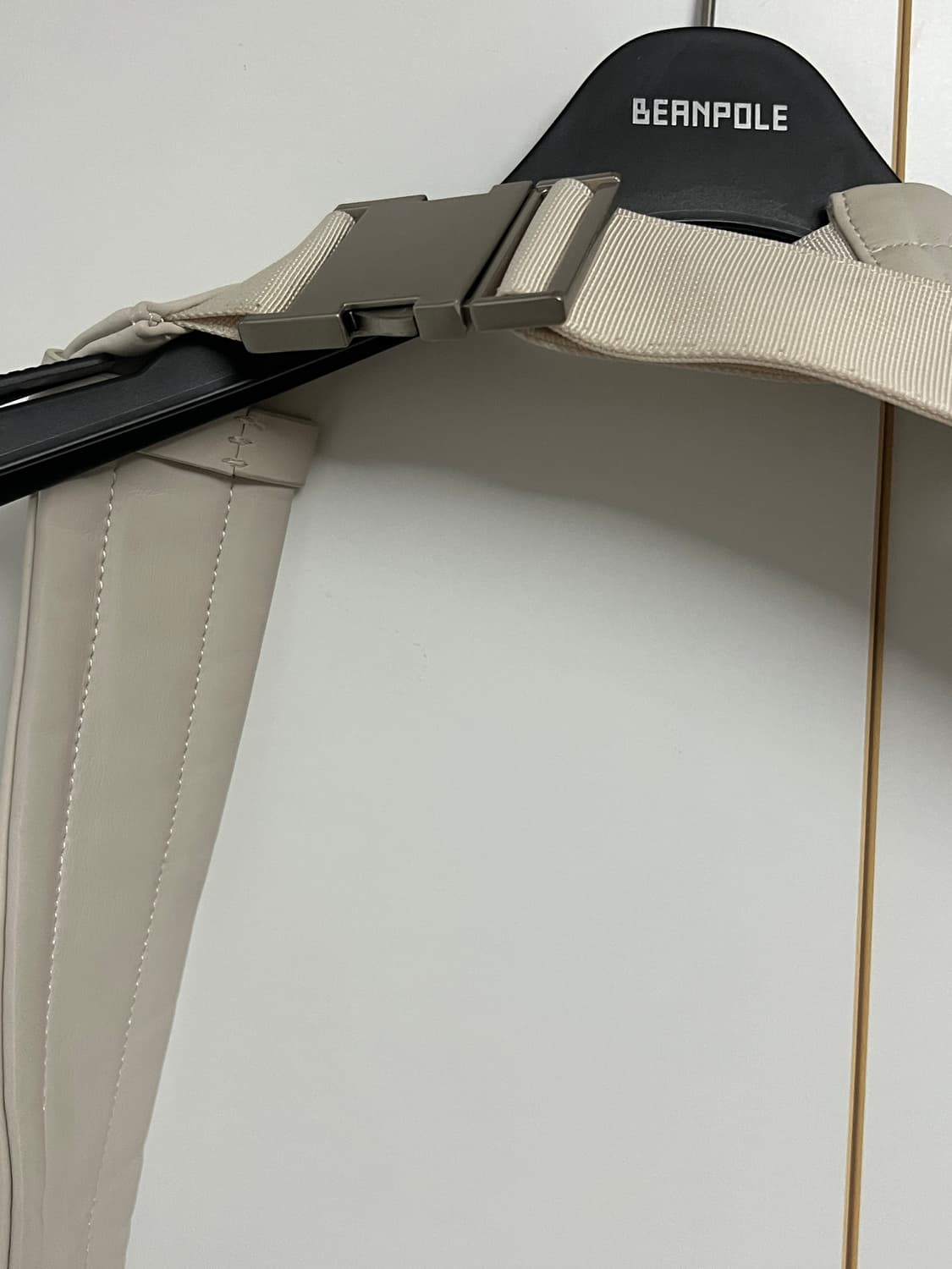 팔렛 크랙 레더 아이보리 문백 상품이미지2