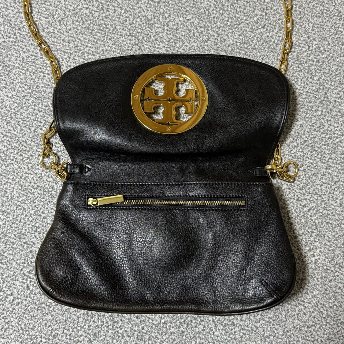 [정가 60만원] 토리버치 크로스백 상품이미지5