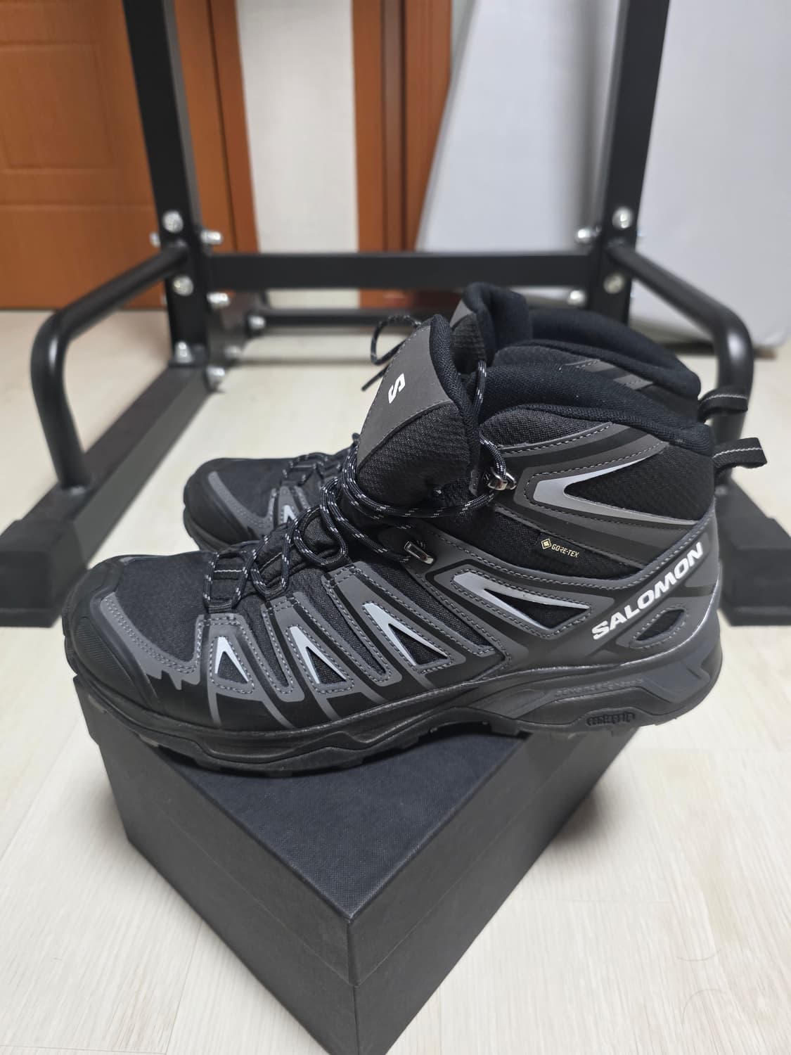 Salomon Ultra 고어텍스 살로몬  상품이미지1