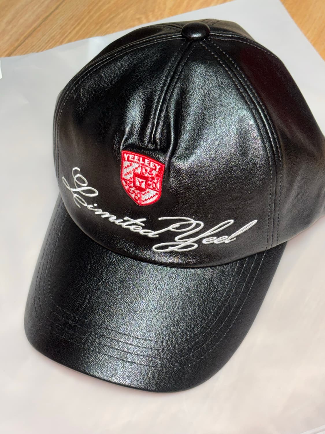 YEEL PATCH LEATER BALL CAP BLACK 상품이미지1