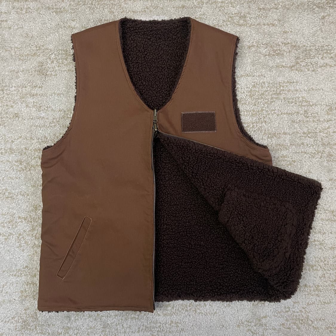 [L] THE HIGHEST END 보아 플리스 라이닝 리버시블 워크 베 상품이미지3