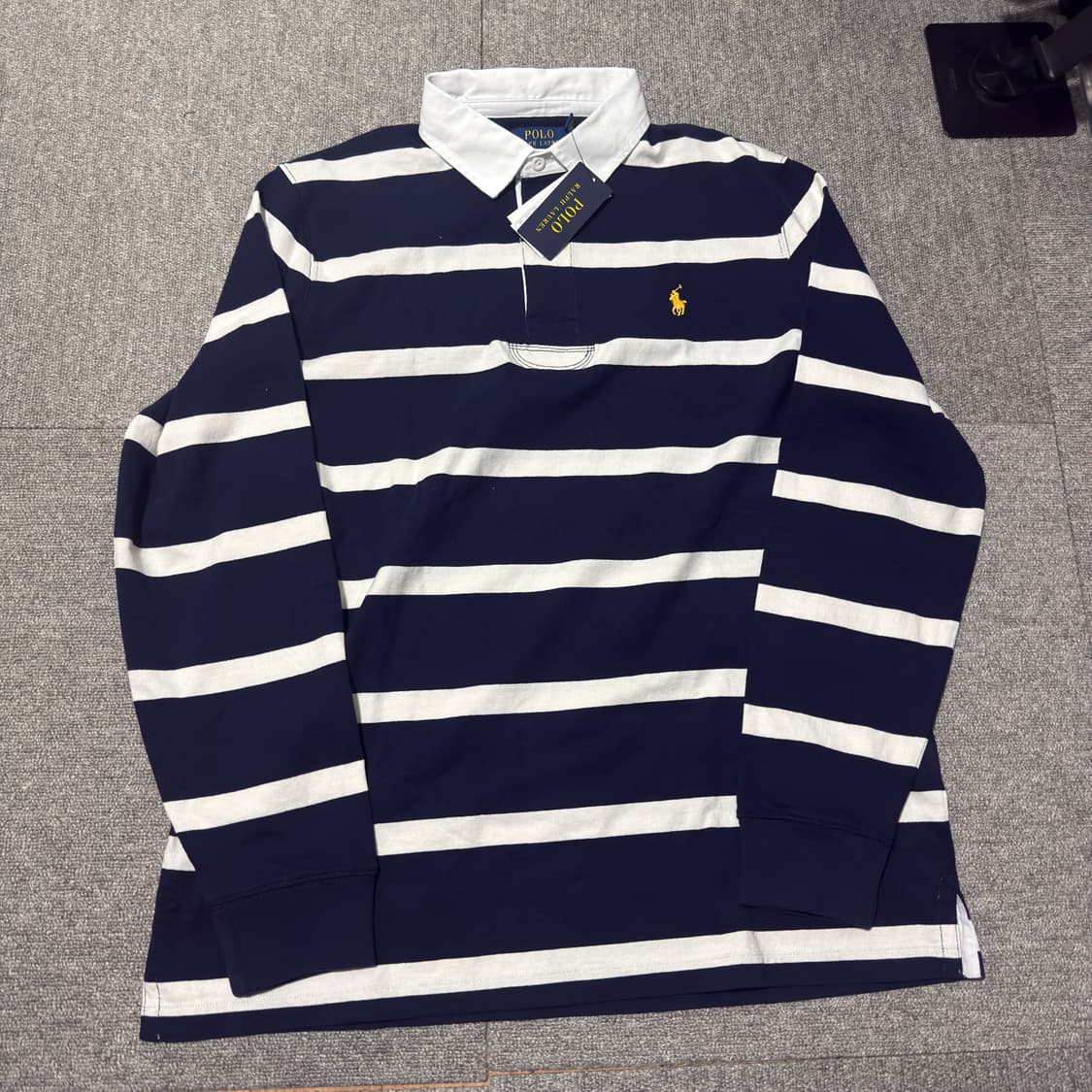 폴로 럭비티 류준열 네이비 XL 새상품 상품이미지1