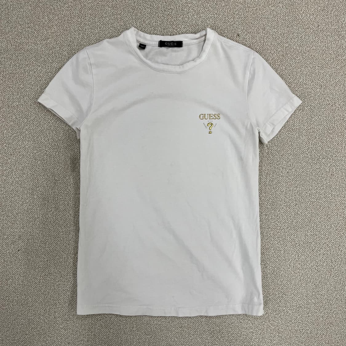 XS 게스 금장로고 반팔 티셔츠 0225M1 상품이미지1