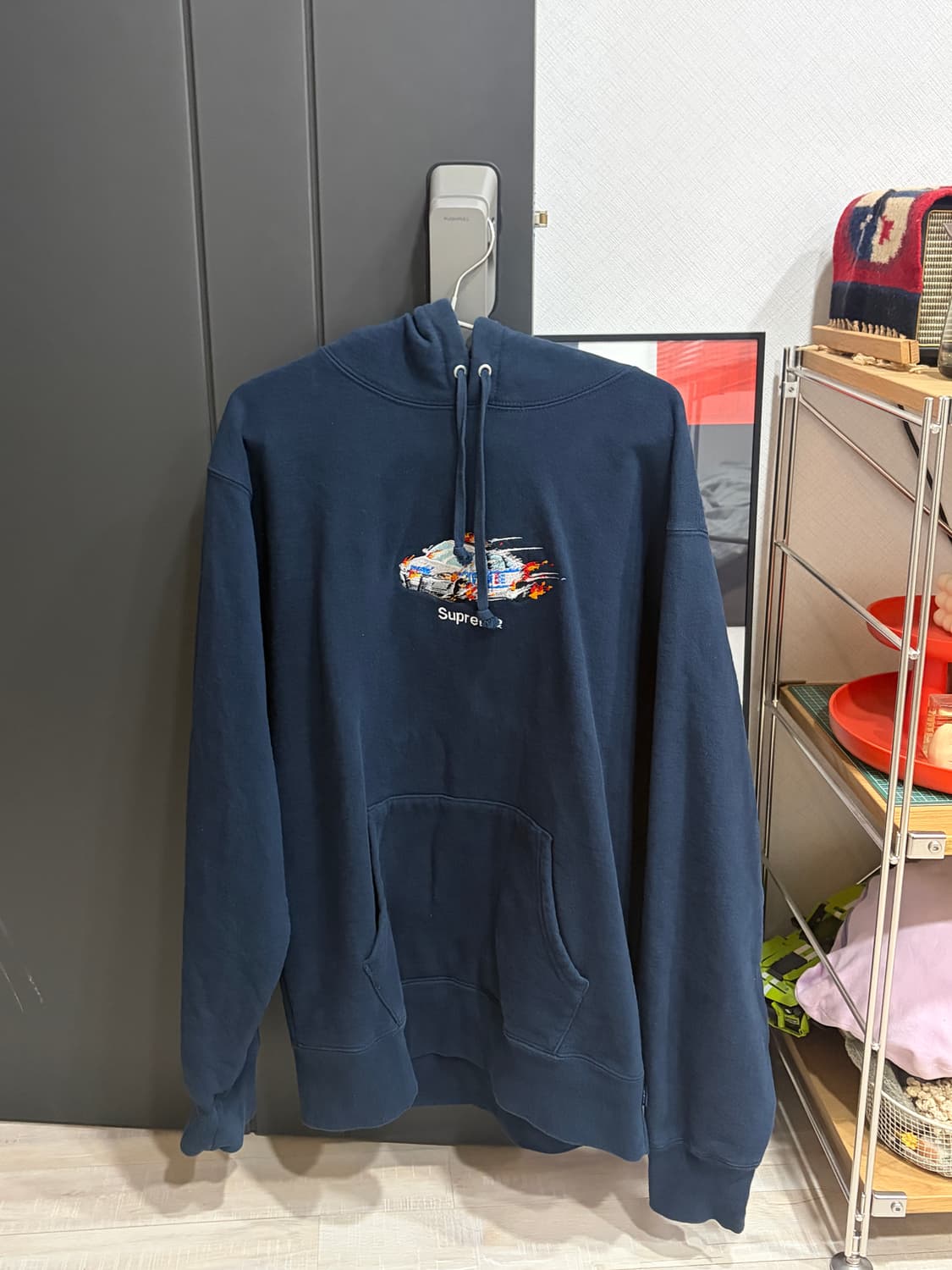 슈프림 19FW COP CAR 후드 L 상품이미지1