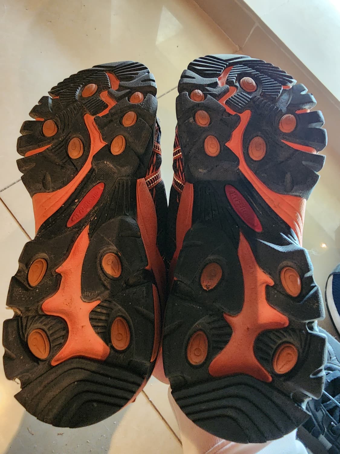 남성 신발 5켤레 일괄 팜.(트랙스타 등산화, 아디다스 운동화, 슬립온) 상품이미지4