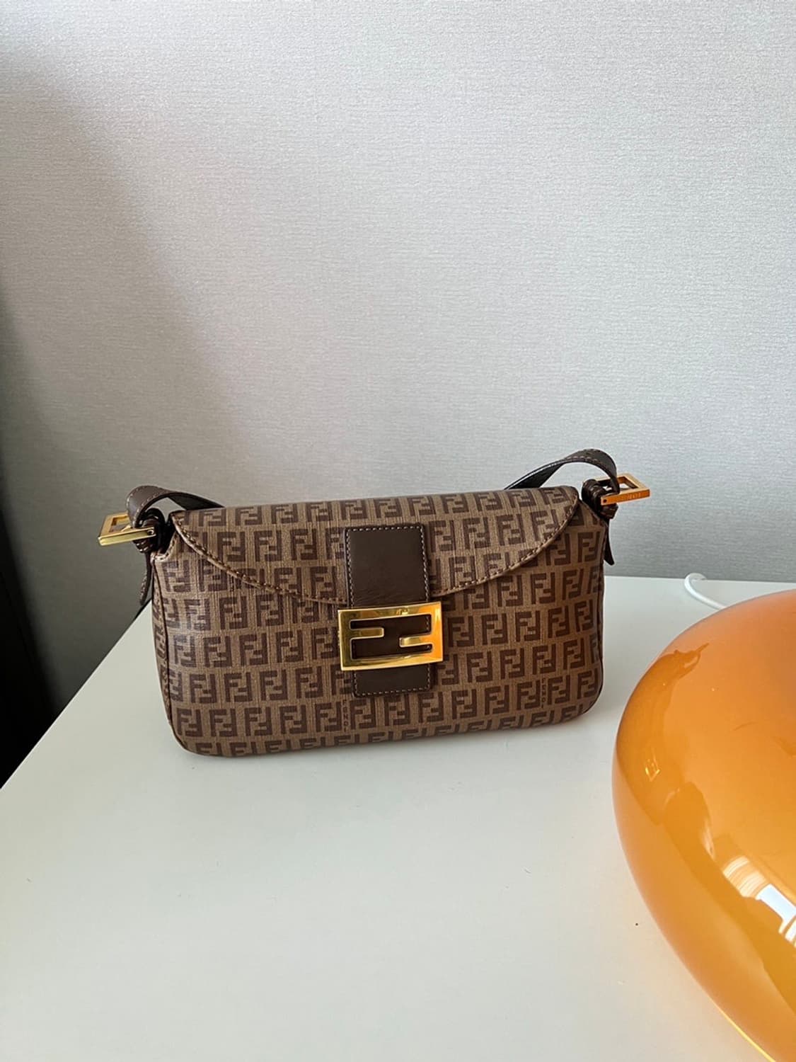 정품 펜디 바게트백 숄더백 상품이미지1