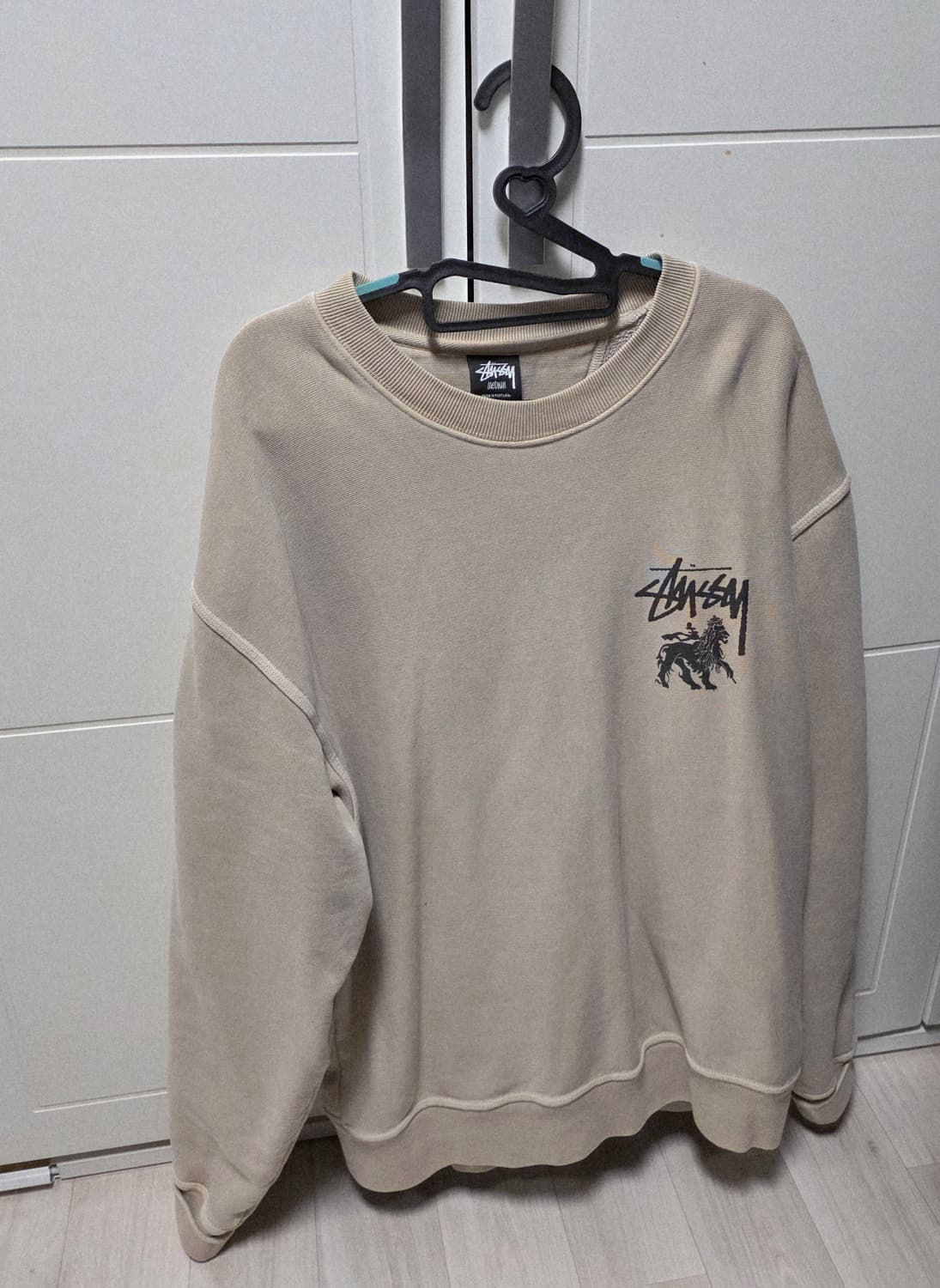 스투시  피그먼트 다이 라이언 맨투맨 상품이미지1