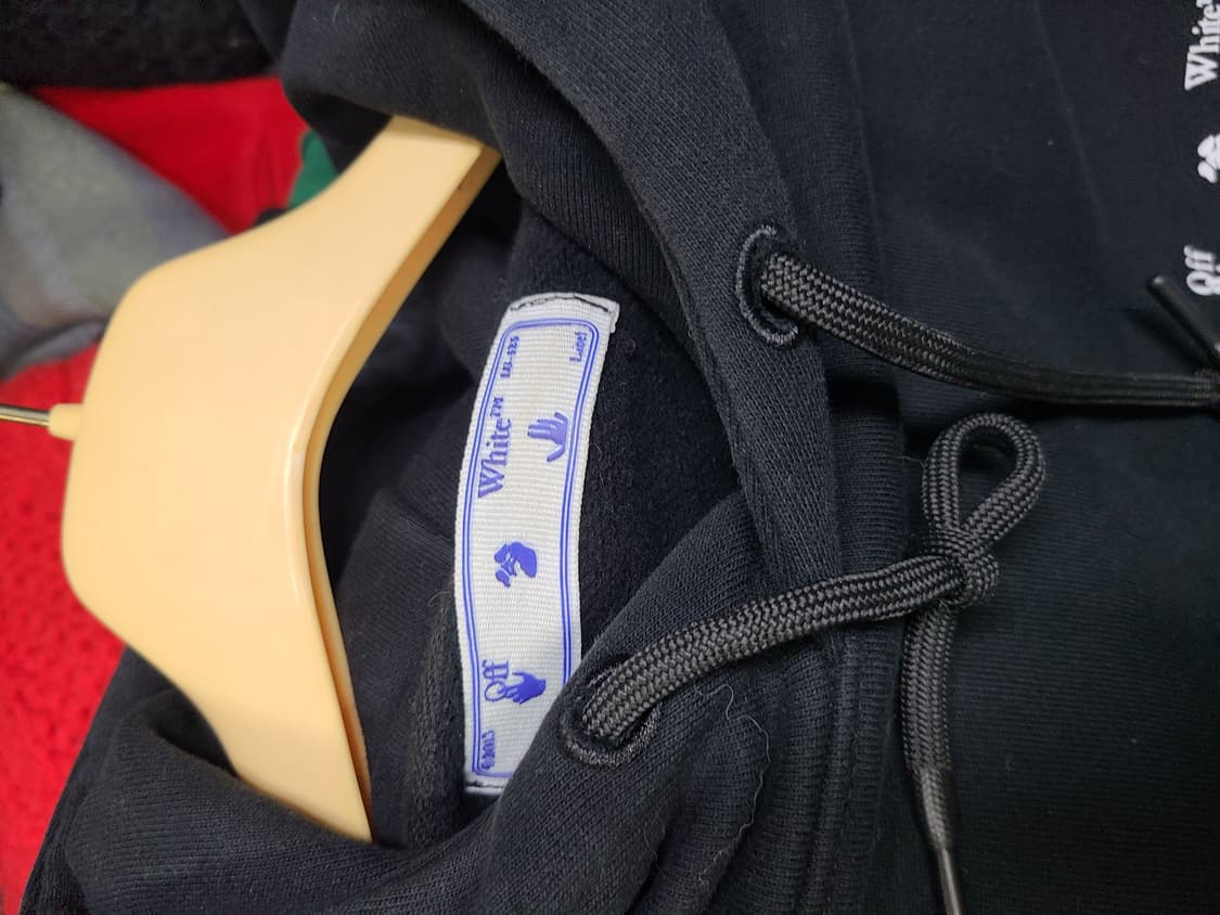 오프화이트 키스 후드티 상품이미지8