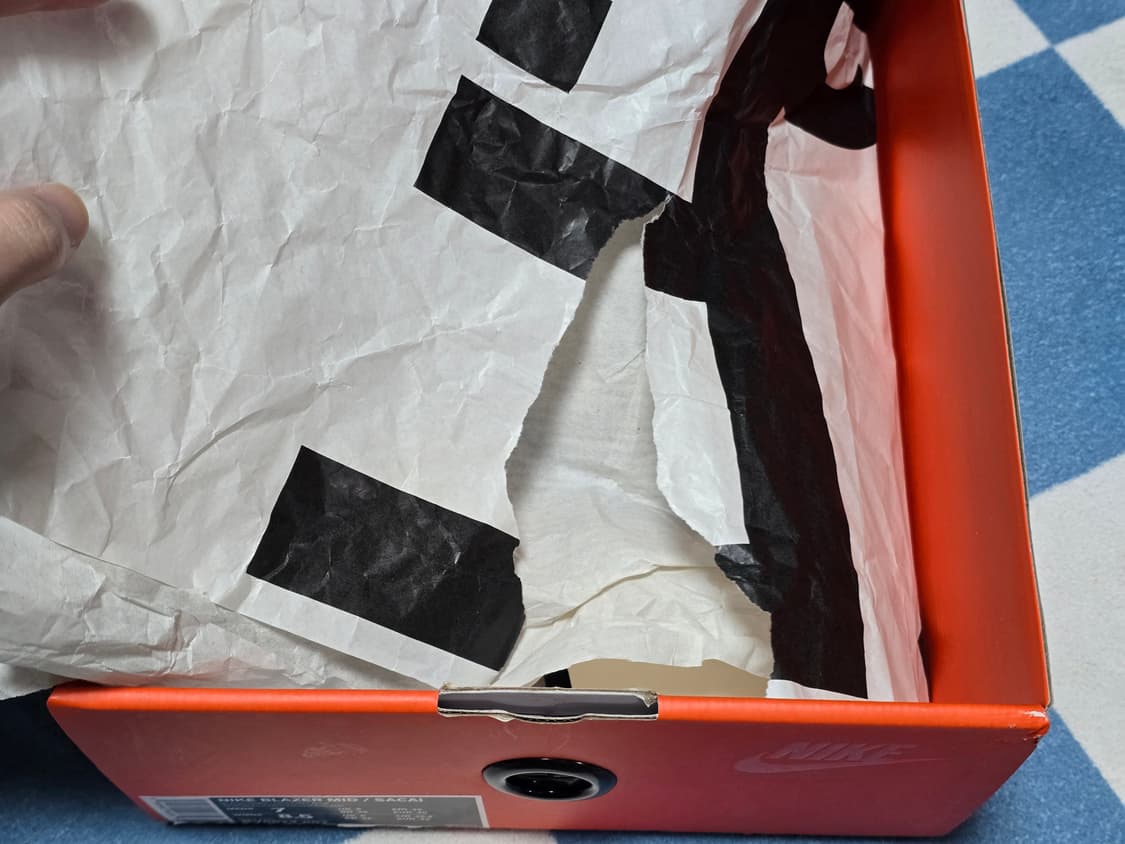 [250] 나이키 사카이 블레이저 미드 운동화 상품이미지9