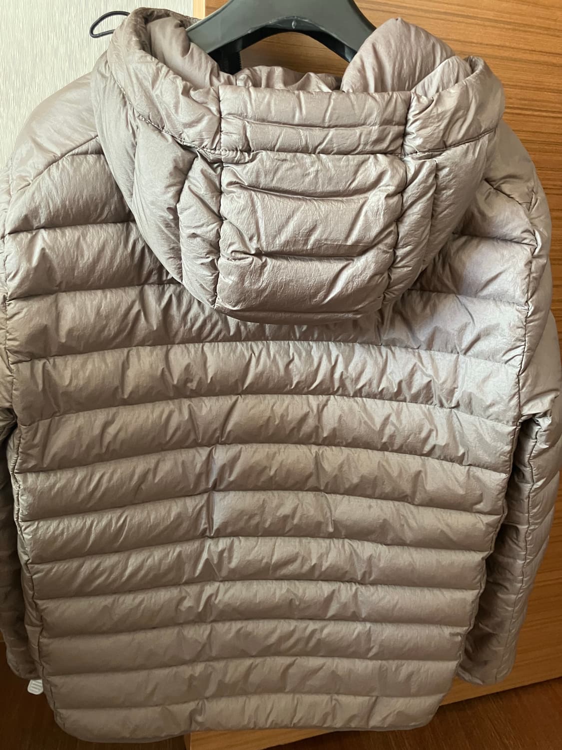 스톤 아일랜드 경량패딩 상품이미지3